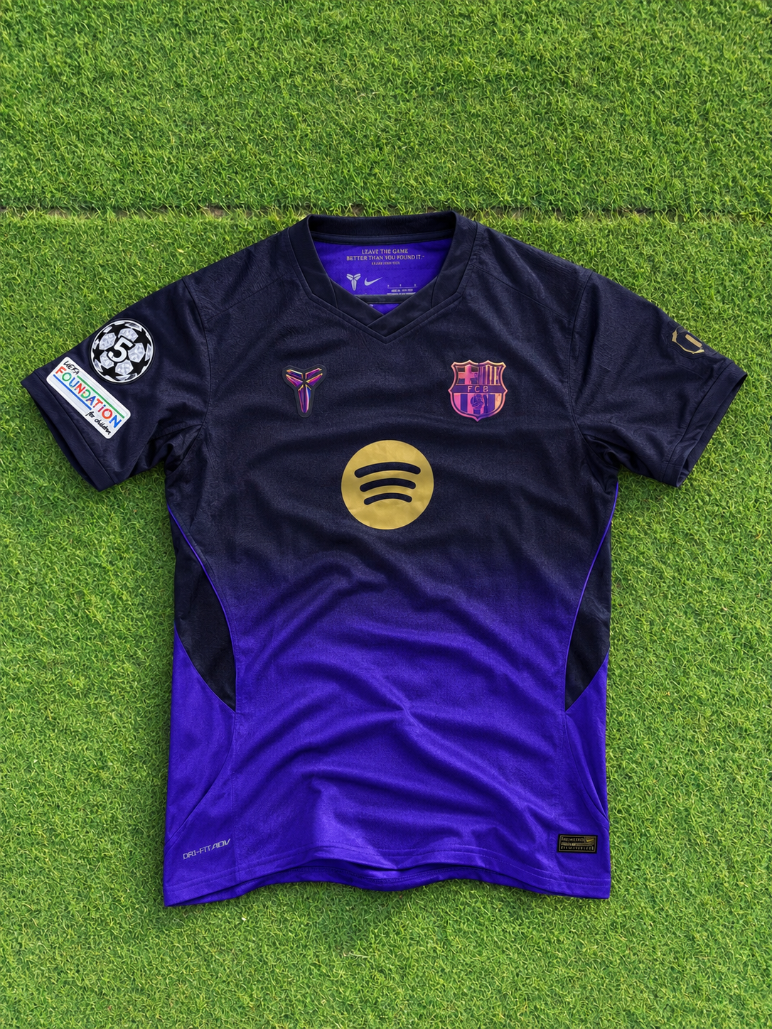 Fc Barcelona 2026/27 Away (Replica)