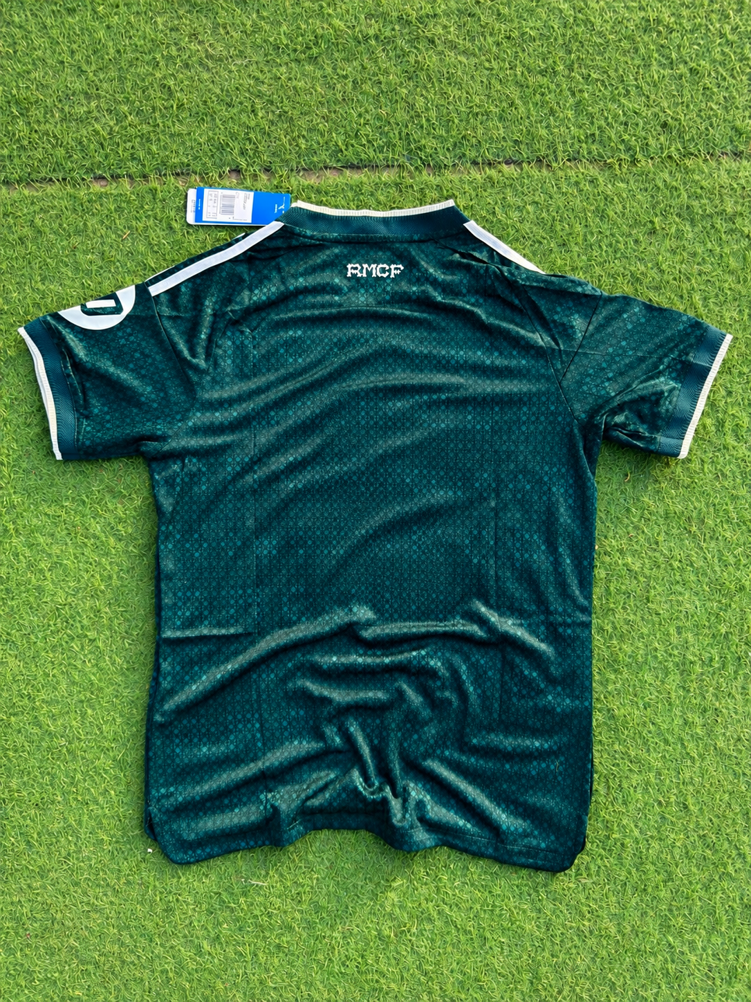Real Madrid 2026/27 Away (Player Version)