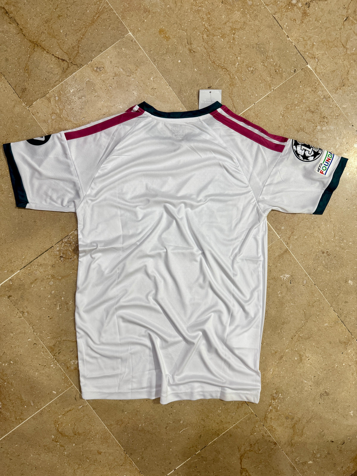 Real madrid 2026/27 Home (Tpu logos)
